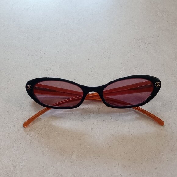 Vintage skinny cat's eye sunglasses Circa 2000's.... - Picture 1 of 5